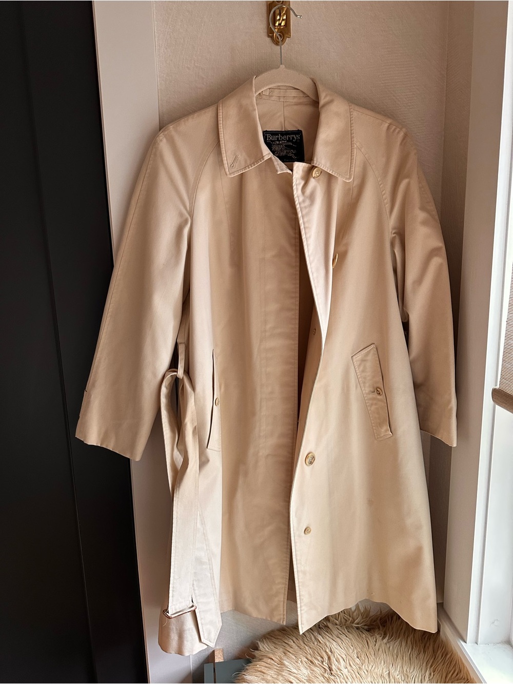 Burberry Beige Trench Coat - Classic Women’s Overcoat